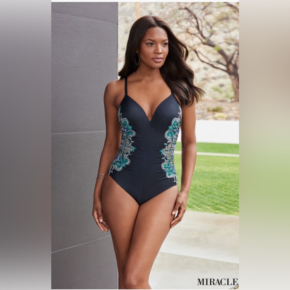 Miraclesuit Precioso Temptation Underwire One-Piece Swimsuit, Size 6, $182